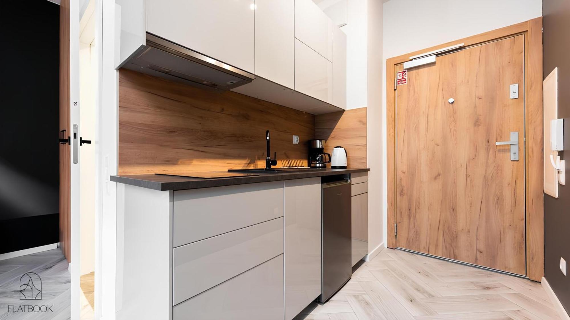 Flatbook - City Center Apartments Waterlane Vintage With Gym Gdansk Bagian luar foto